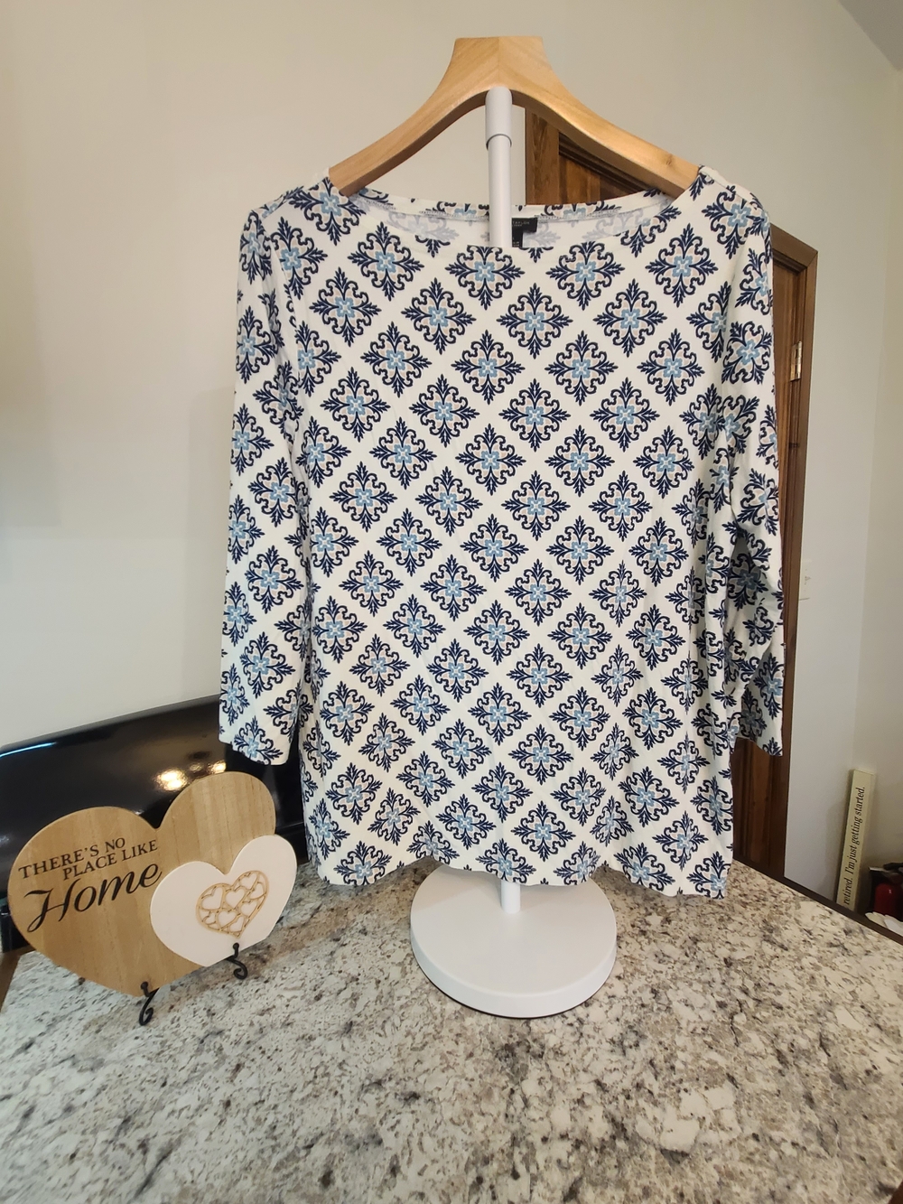 Ann Taylor Factory Navy & White Patterned Boatneck Long Sleeve Top